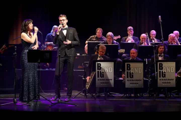 Stadttheater Karlovy Vary — Big Band Karlovy Vary