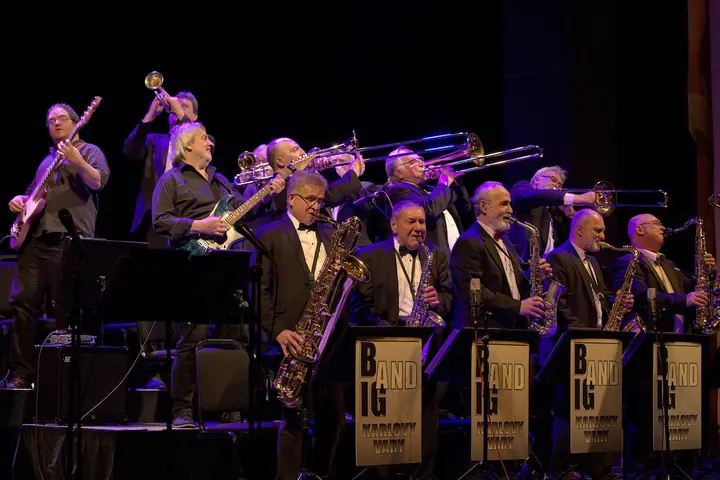 Stadttheater Karlovy Vary — Big Band Karlovy Vary