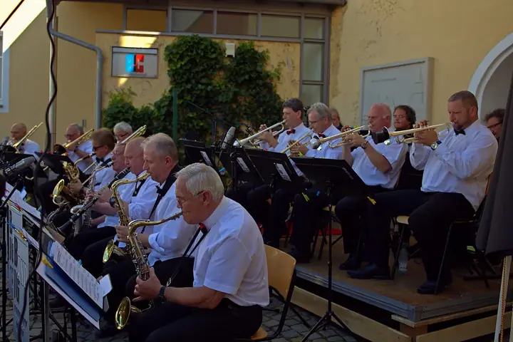 Luhe-Wildenau, Bavorsko — Big Band Karlovy Vary